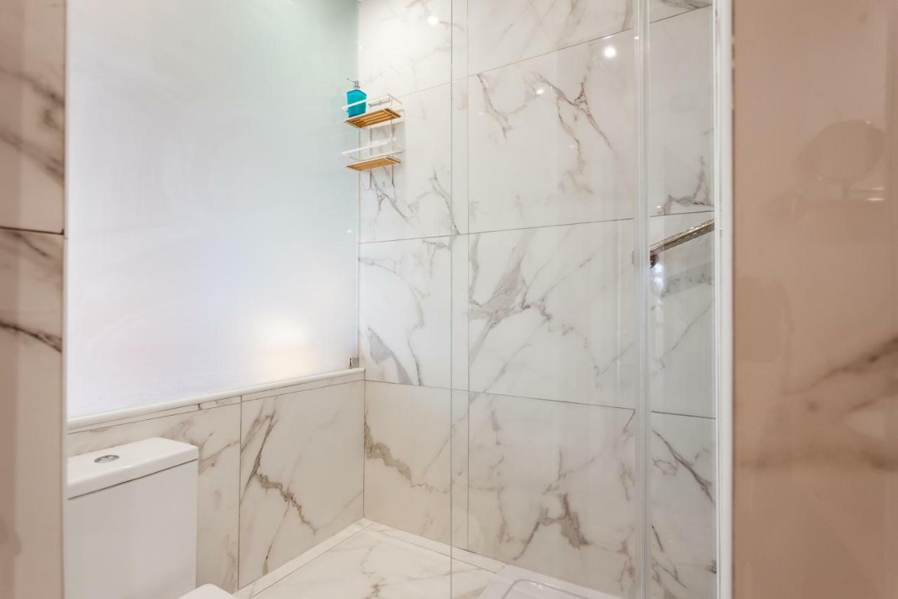 Rossio Vintage Two-Bedroom Apartment - By Lu Holidays Lisboa Exteriör bild