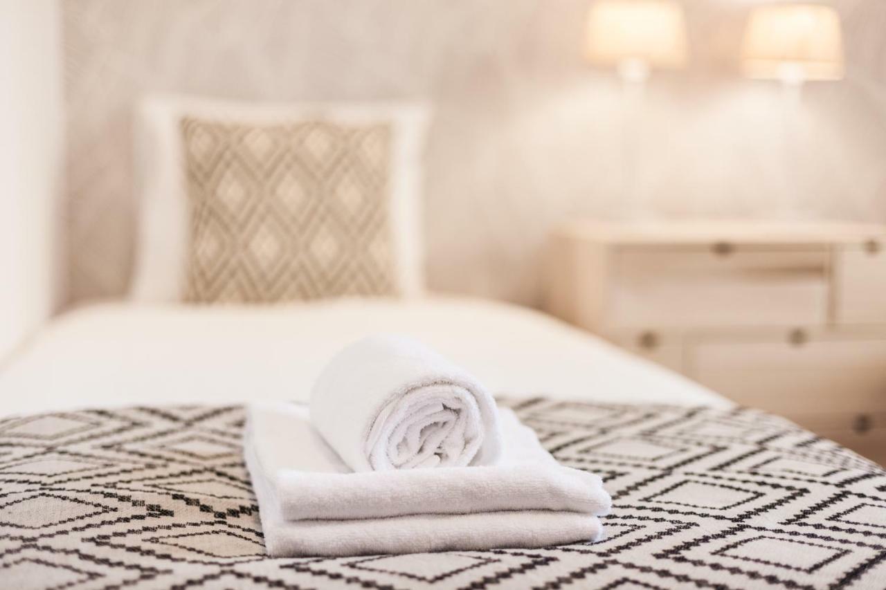 Rossio Vintage Two-Bedroom Apartment - By Lu Holidays Lisboa Exteriör bild